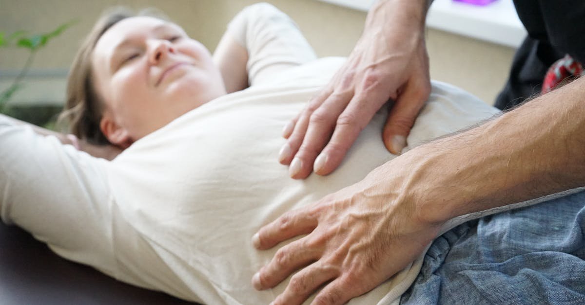 Gotowa na łagodniejszy poród? Masaż krocza krok po kroku — bez tabu i bez stresu